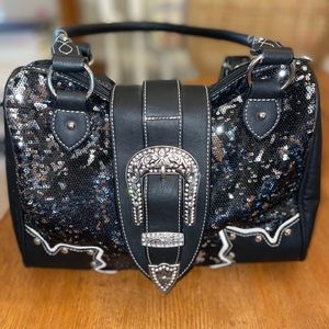 Rhine Stone Purse - No Brand Name - **Used 1 Time.